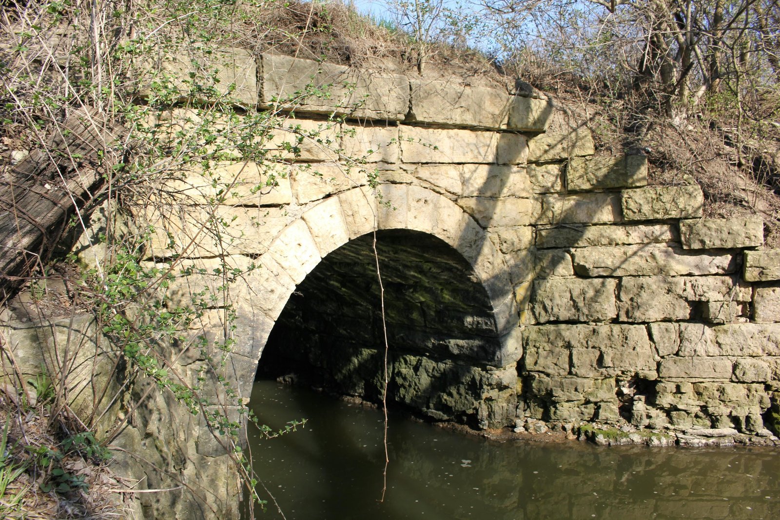 South abutment